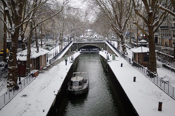A-snow-covered-Canal-Sain-003