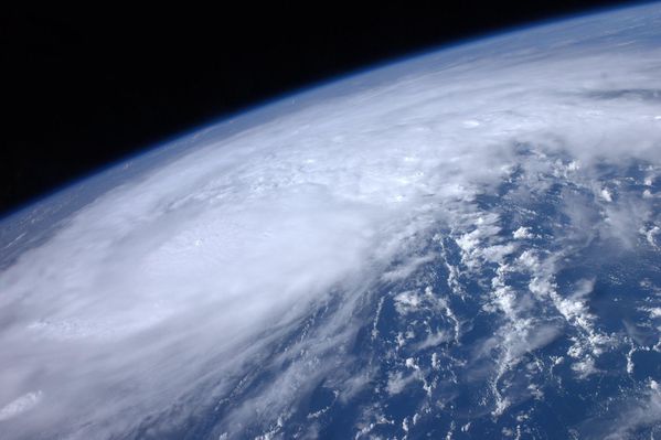 ISS---Hurricane-IRENE---22-08-2011.jpg