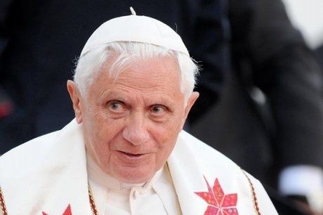 benoit-xvi-a-annonce-sa-demission-le-11-fevrier-dernier_108.jpg