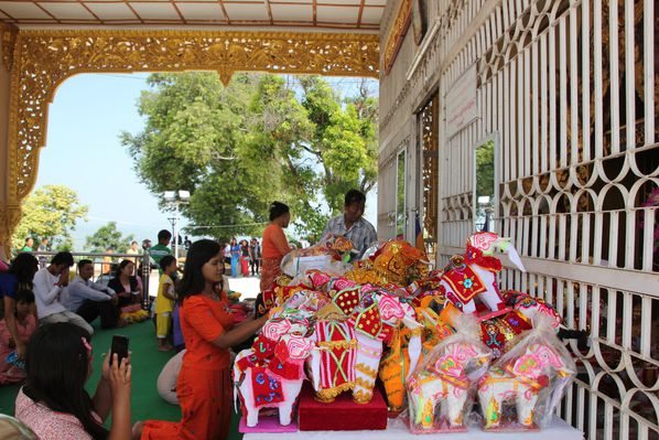 MYANMAR-2014 3220