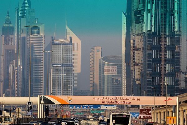 Dubai (350)