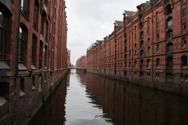 HAMBOURG 4190