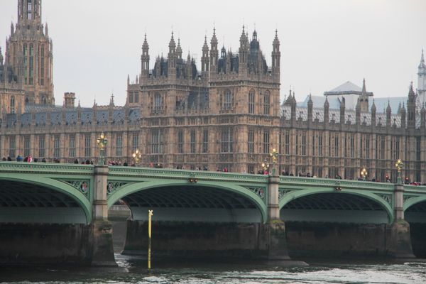 LONDRES 7382