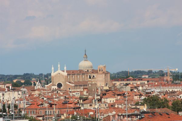 VENISE 8649