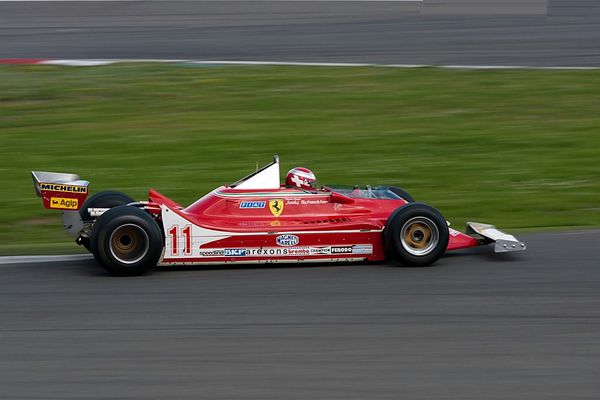 ferrari_f1_312_t4_1979_04.jpg