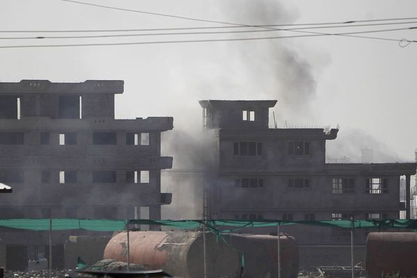 sem13juie-Z2-Attaque-aeroport-de-Kaboul-Afganistan-par-insu.jpg