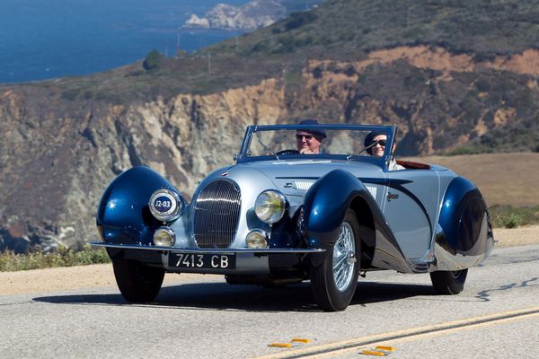 talbot_lago_t150c_ss_figoni_-_falaschi_cabriolet_1-copie-3.jpg