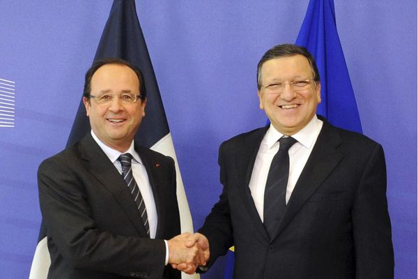 Francois-Hollande-et-Manuel-Barroso-a-Bruxelles.jpg