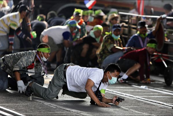 sem14feva-Z10-violence-Bangkok-veille-des-elections-Thailan.jpg