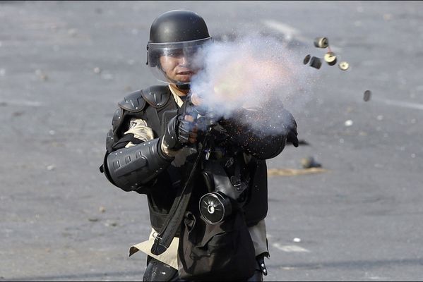 sem14avrj-Z19-La-violence-toujours-Caracas-Venezuela.jpg