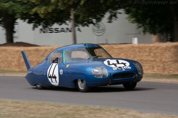 panhard_cd_lm64_1964_106.jpg