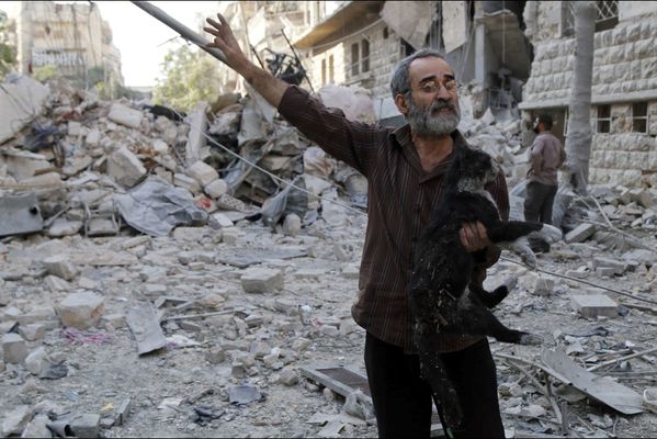 sem14juic-Z17-Dans-les-decombres-Alep-Syrie.jpg