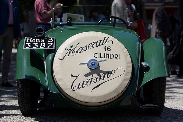maserati_v4_zagato_spider_1932_120.jpg