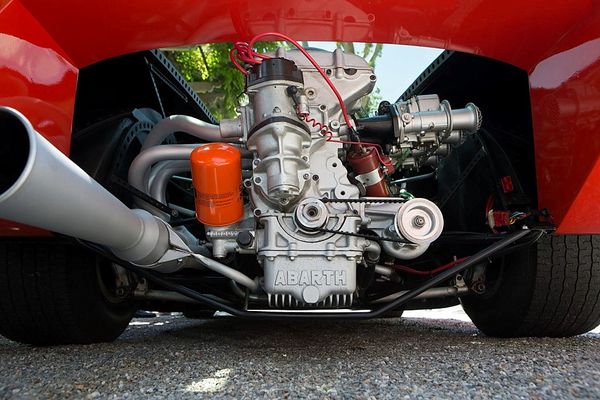 abarth_2000_pininfarina_scorpione_1969_120.jpg