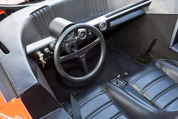 abarth_2000_pininfarina_scorpione_1969_125.jpg