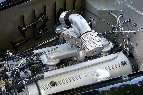 ferrari_212_inter_vignale_notchback_coupe_1951_124.jpg