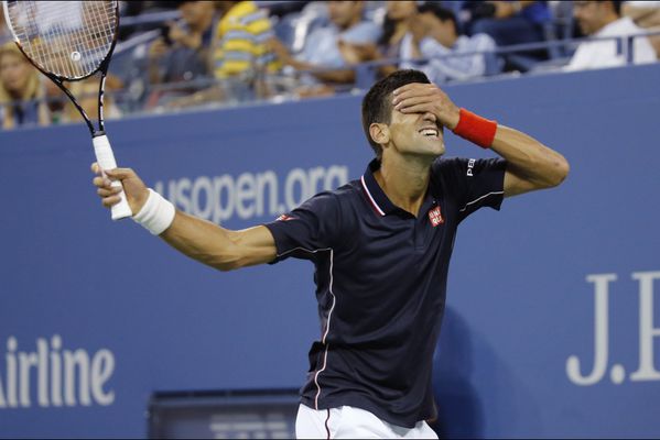 sem14sepb-Z12-Sans-les-yeux-Novak-Djokovic-US-open-tennis.jpg