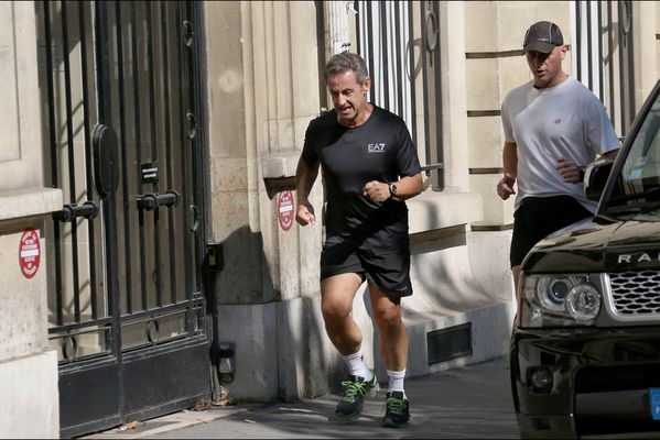 sem14sepg-Z16-Footing-parisien-Nicolas-Sarkozy.jpg
