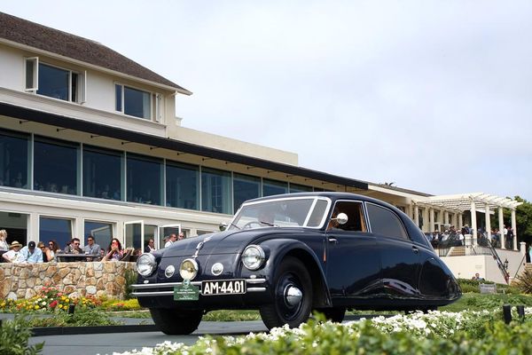 tatra_t77a_aerodynamic_limousine_1937_101.JPG