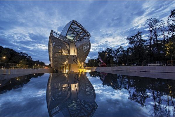 sem14octb-Z15-fondation-Louis-Vuitton-Paris.jpg