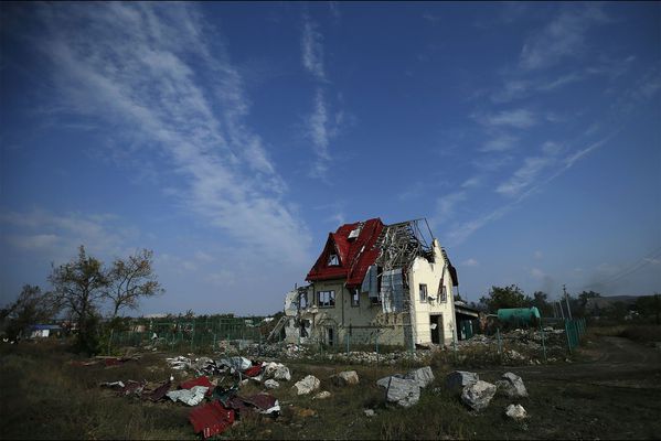 sem14sepm-Z1-maison-Abandonnee-Ukraine.jpg
