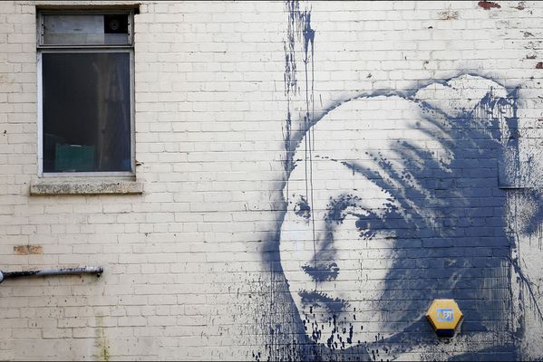 sem14octj-Z9-Banksy-est-toujours-la-Bristol-Angleterre.jpg