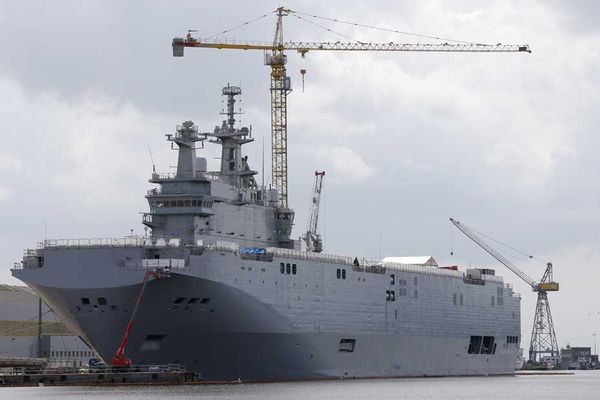 Mistral-Vladivostok-a-Saint-Nazaire-chantiers-navals.jpg