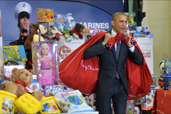 sem14dece-Z10-Barack-et-Michele-Obama-Noel-Maison-Blanche.jpg