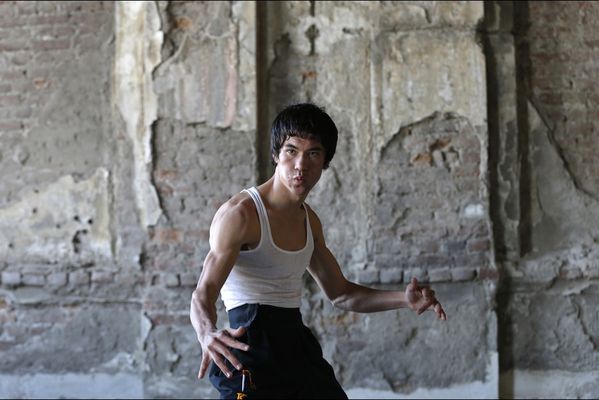 sem14dece-Z2-Abbas-Alizada-le-Bruce-Lee-afghan.jpg