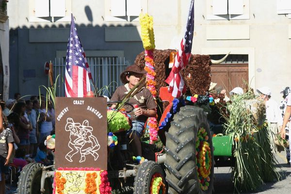 2010_aout_cavalcade-montesquieu-049.jpg