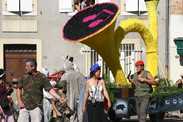 2010_aout_cavalcade-montesquieu-054.jpg