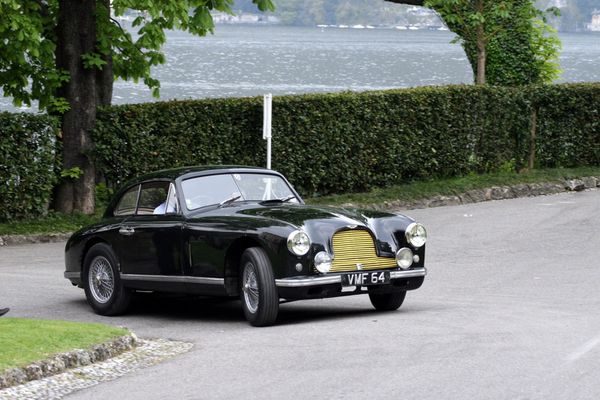 aston_martin_db2_team_car_1950_103.jpg
