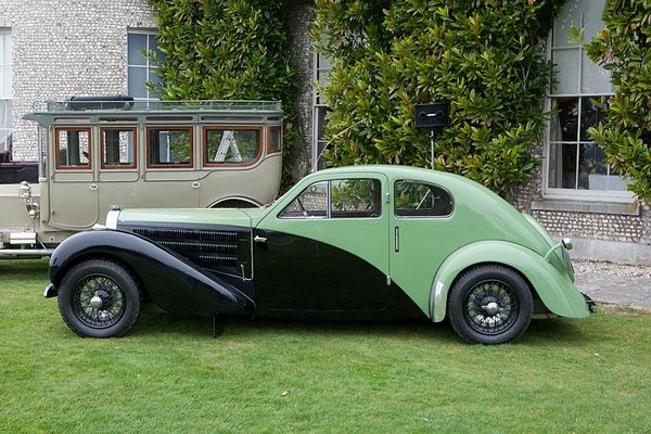 bugatti_type_57c_coupe_aerodynamique_1938_26.jpg