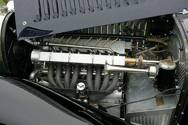 bugatti_type_55_roadster_1931_136.jpg