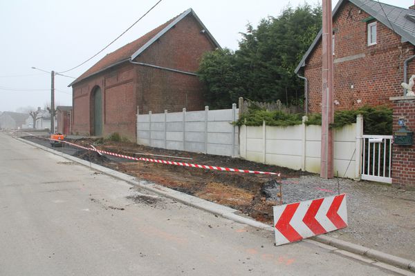 Création d'un nouveau parking en épi rue de la Place