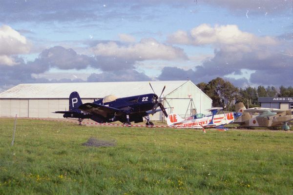 Vought F-4U corsair 1