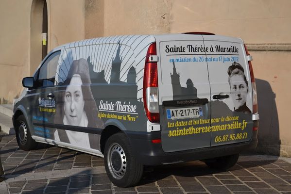 sainte-therese-a-marseille-vehicule.jpg