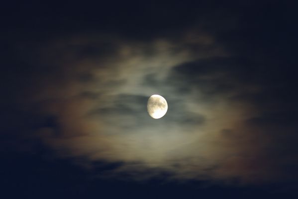Lune-2.jpg