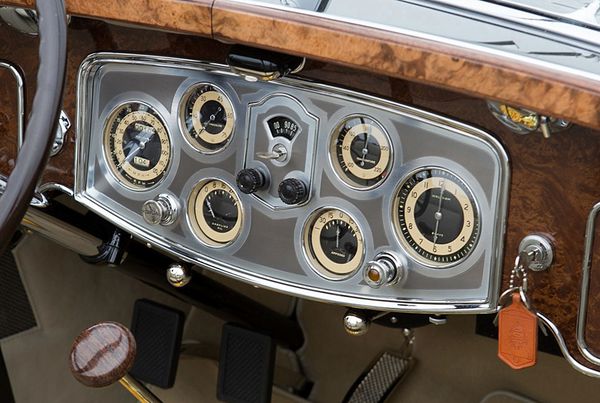 packard_twelve_model_1108_dietrich_convertible_vic-copie-12.jpg