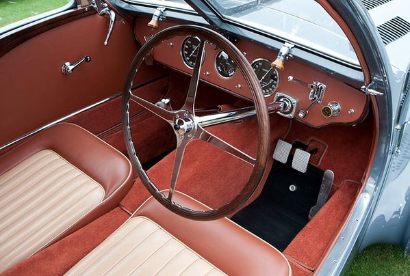 bugatti_type_57_sc_atlantic_coupe_1938_129.jpg