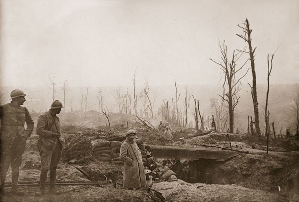 1914-1918 - Tranchée française près de Verdun
