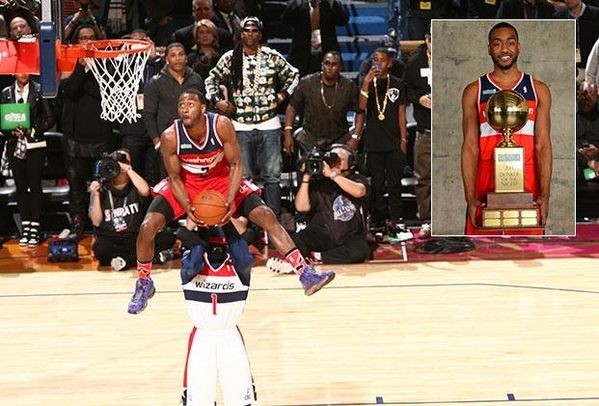 140216001854-john-wall-front-dunk-inset-021514.home-t3.jpg