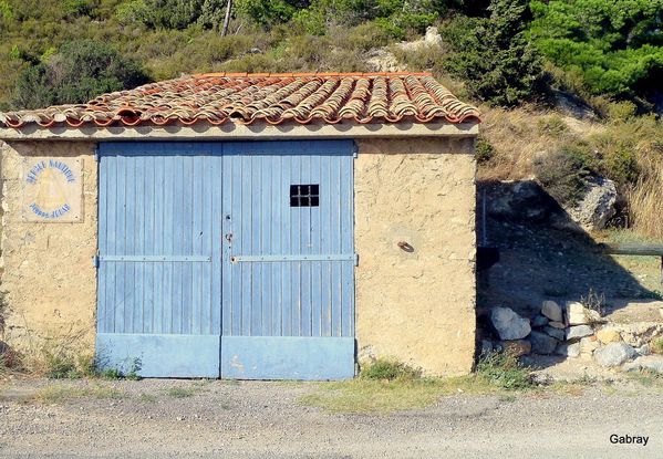 P02 - Porte de garage