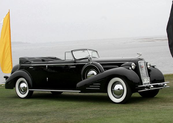 cadillac_452d_v16_fleetwood_convertible_sedan_xxxx_20.jpg