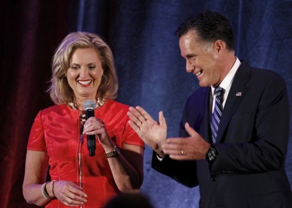 sem12sepf-Z3-Mitt-Romney-et-sa-femme-elections-USA.jpg