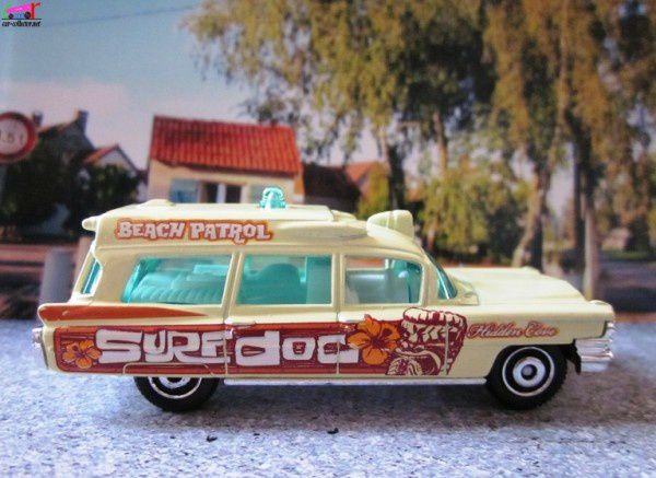 63-cadillac-ambulance-beach-patrol-surf-doc-matchbox