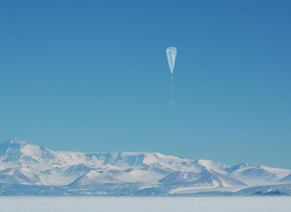 ballon_stratospherique_cnes_campagne_vorcore_2005.jpg