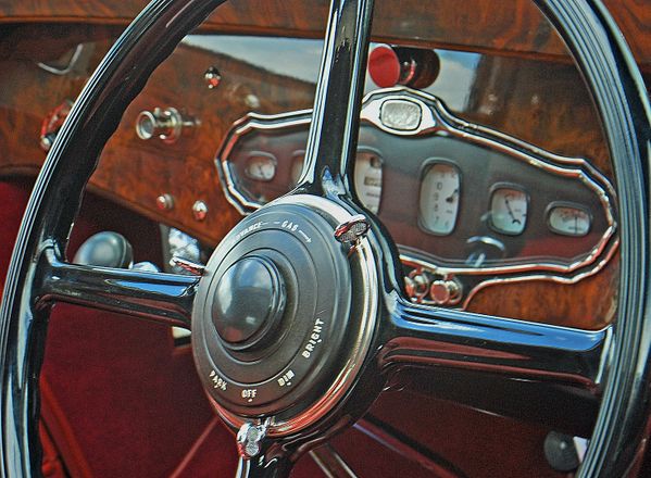 stutz_model_m_supercharged_lancefield_coupe_1929_118.jpg