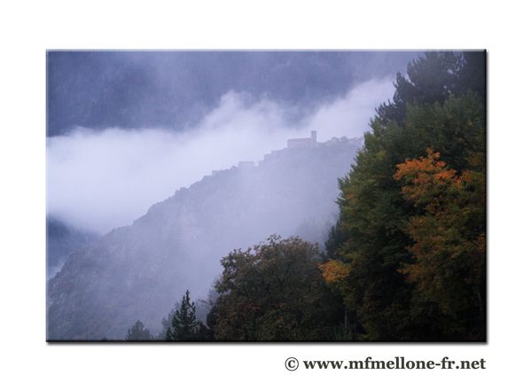 Dossier-4-0997-copied.jpg