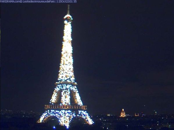 webcam-paris-tour-201013-22h.jpg